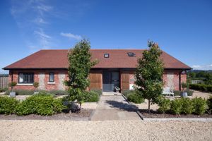 Front Aspect- click for photo gallery